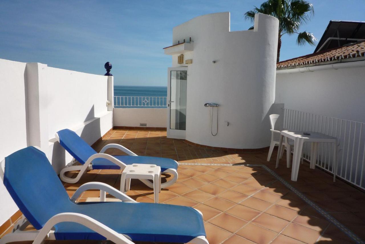 Hotel Paraiso Del Mar เนร์คา ภายนอก รูปภาพ