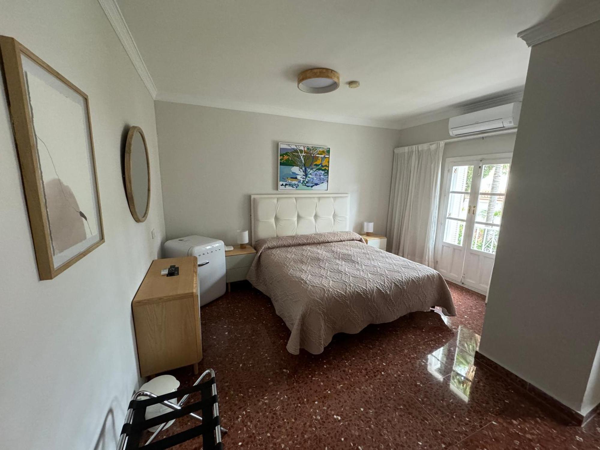 Hotel Paraiso Del Mar เนร์คา ห้อง รูปภาพ