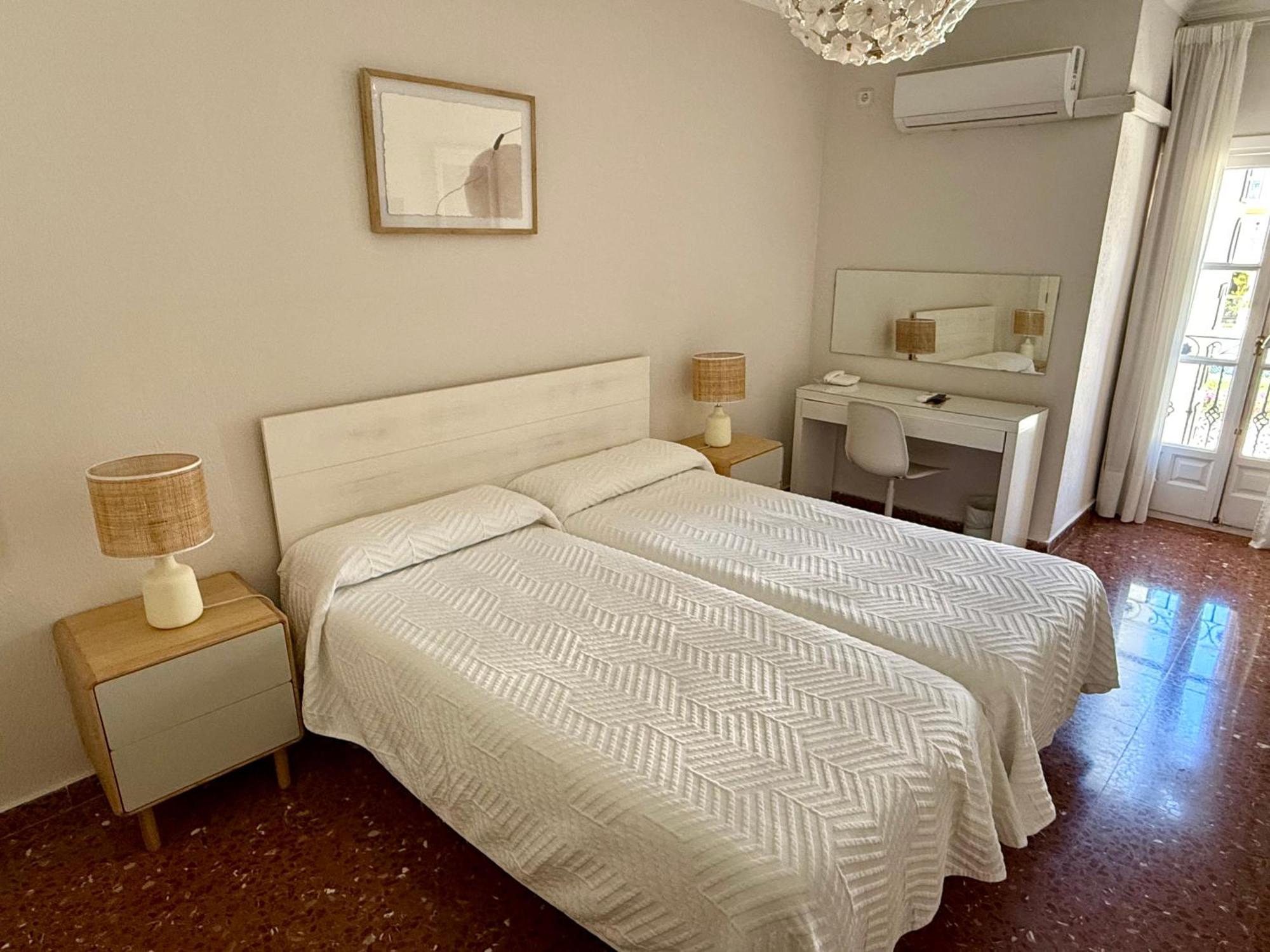 Hotel Paraiso Del Mar เนร์คา ห้อง รูปภาพ