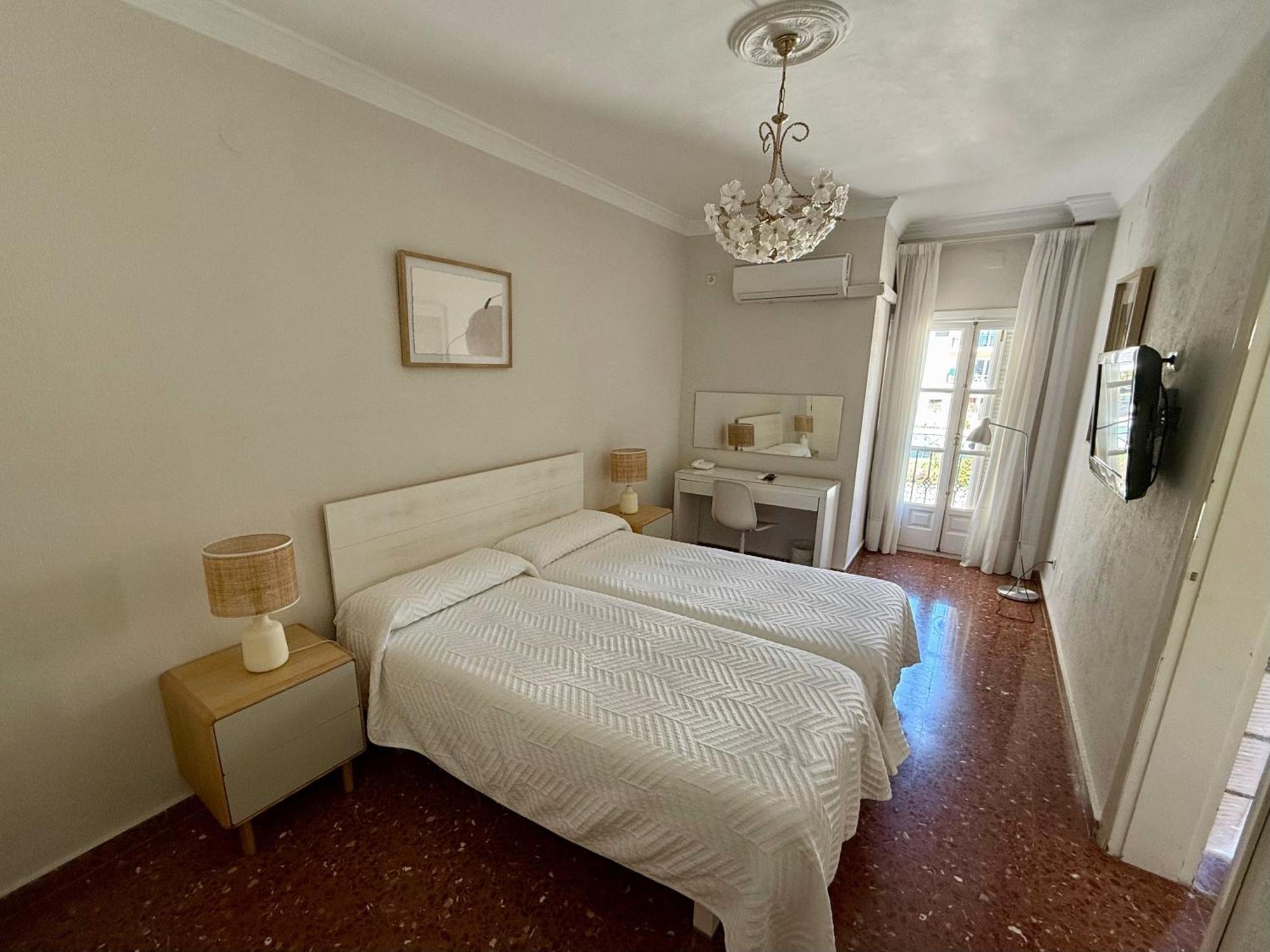 Hotel Paraiso Del Mar เนร์คา ห้อง รูปภาพ